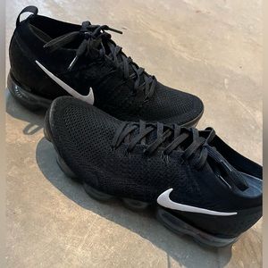 Nike vaporMax men’s 11.5 black